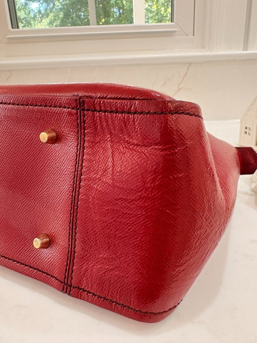 Burberry Somerfeld Convertible Tote - Saffiano Patent Leather - Picture 6 of 16